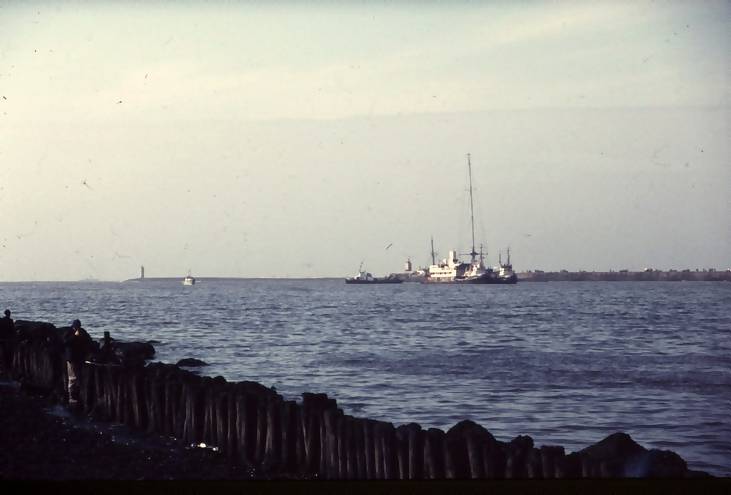 The mv Fredericia under tow