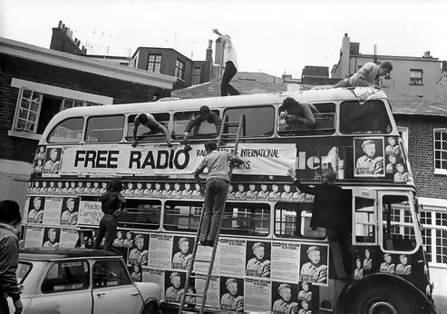 preparing the campaign bus