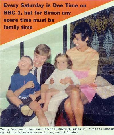 Simon Dee and family